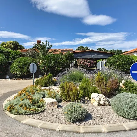 Boky Kaštelir